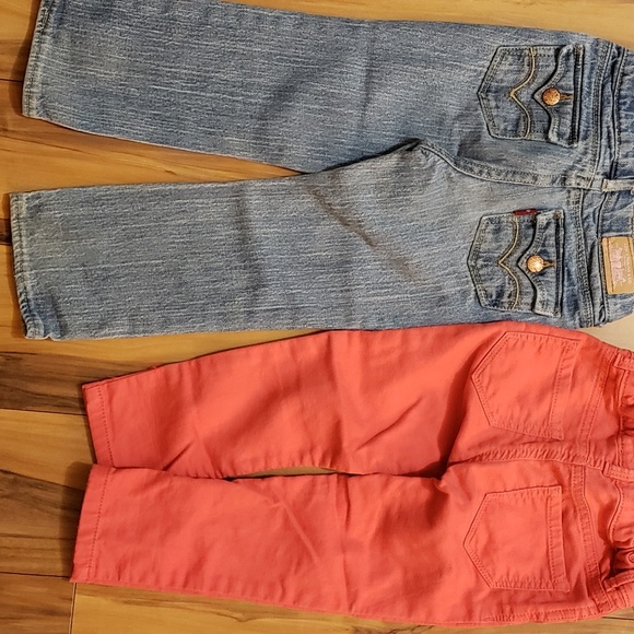 🎈FREE SHIPPING!🎈👇Toddler oshkosh and levi jeans - Picture 2 of 6